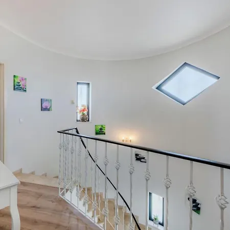 Spacious 4-bedroom With Private Pool Villa *
